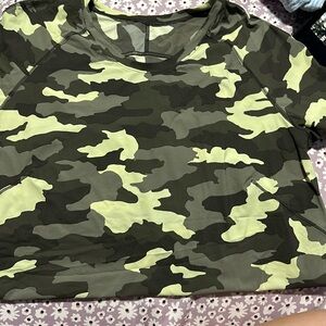 Camo LuLulemon shirt